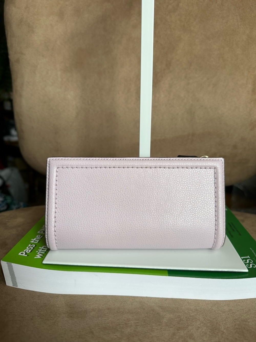 kate spade Lilac Pebbled Leather Zip & Double Snap Wallet Very Good Condition - Picture 3 of 10